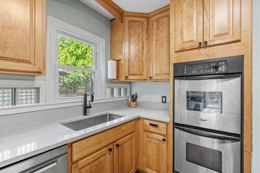 2310 Byrd Avenue N, Golden Valley, MN 55422