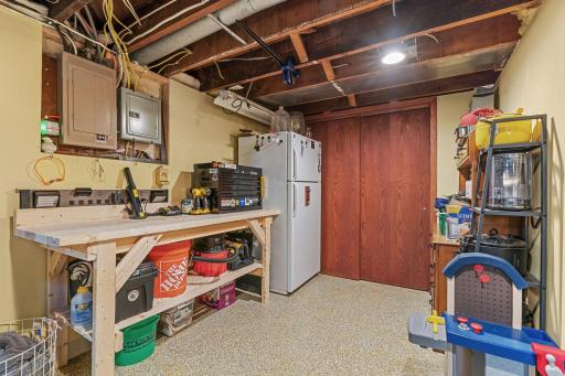 2310 Byrd Avenue N, Golden Valley, MN 55422