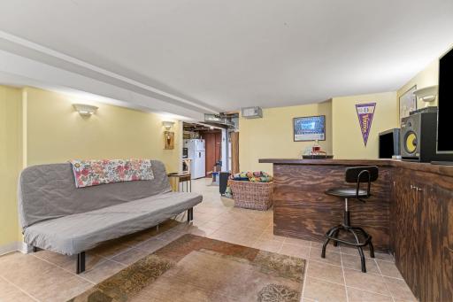 2310 Byrd Avenue N, Golden Valley, MN 55422