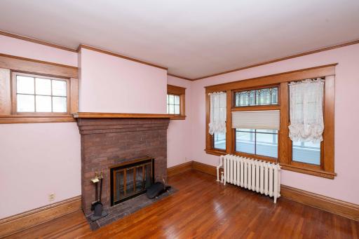 1537 Midway Parkway, Saint Paul, MN 55108