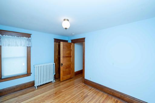 1537 Midway Parkway, Saint Paul, MN 55108