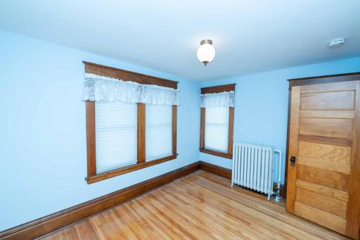 1537 Midway Parkway, Saint Paul, MN 55108