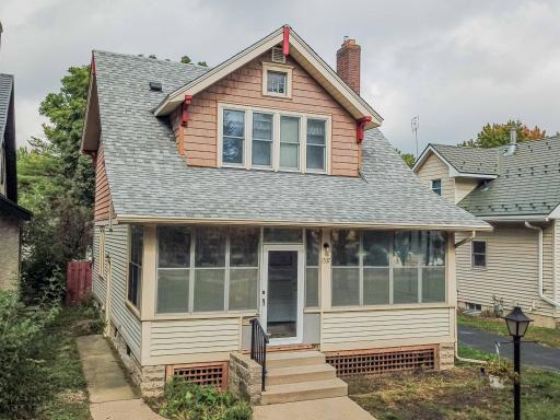 1537 Midway Parkway, Saint Paul, MN 55108
