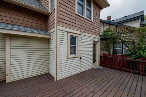 1537 Midway Parkway, Saint Paul, MN 55108