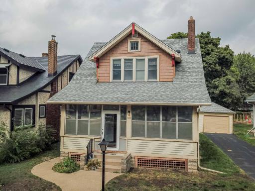 1537 Midway Parkway, Saint Paul, MN 55108