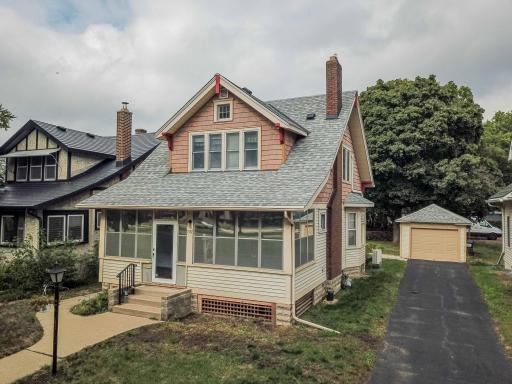 1537 Midway Parkway, Saint Paul, MN 55108