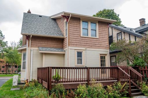 1537 Midway Parkway, Saint Paul, MN 55108