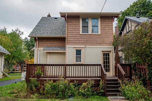 1537 Midway Parkway, Saint Paul, MN 55108
