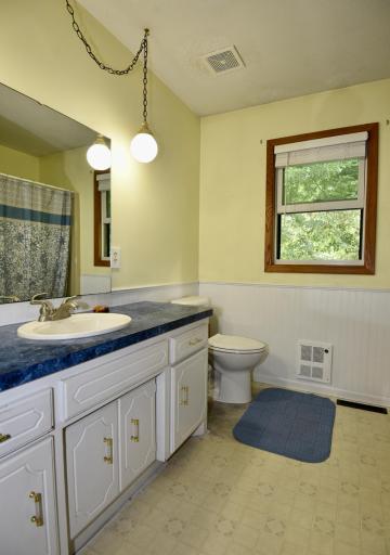1145 Woodland Court NW, Milaca, MN 56353