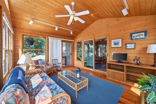 10657 Verdin Street NW, Coon Rapids, MN 55433