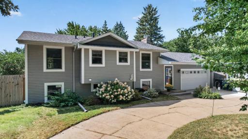 10657 Verdin Street NW, Coon Rapids, MN 55433