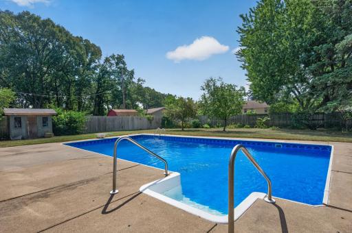 10657 Verdin Street NW, Coon Rapids, MN 55433