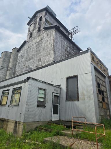300 S Valley Street, New Ulm, MN 56073