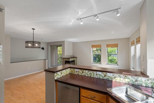 645 N 1st St, 409, Minneapolis, MN 55401