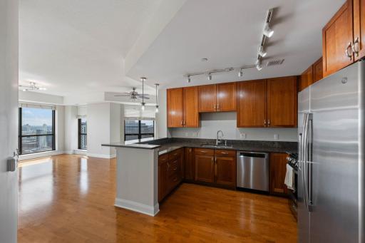 Minneapolis, MN 55401