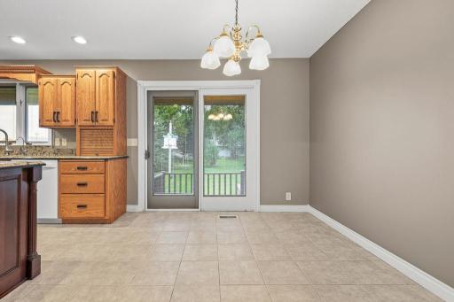 611 Dugdale Avenue, Worthington, MN 56187