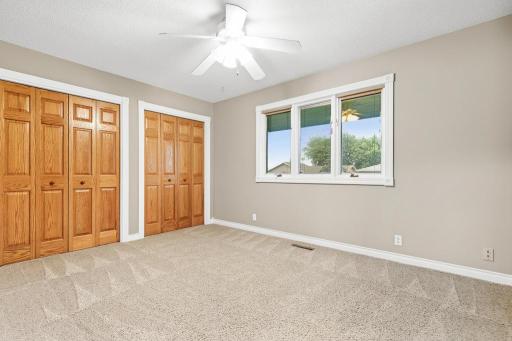 611 Dugdale Avenue, Worthington, MN 56187