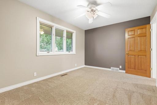 611 Dugdale Avenue, Worthington, MN 56187