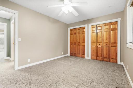 611 Dugdale Avenue, Worthington, MN 56187
