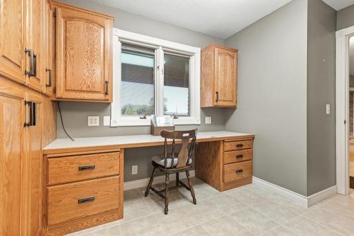 611 Dugdale Avenue, Worthington, MN 56187