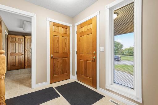 611 Dugdale Avenue, Worthington, MN 56187