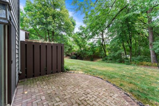 348 W Eagle Lake Drive, Maple Grove, MN 55369