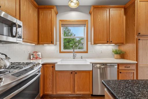 10733 Falling Water Lane, B, Saint Paul, MN 55129