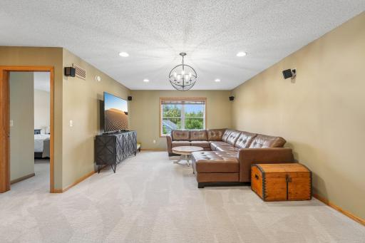 10733 Falling Water Lane, B, Saint Paul, MN 55129