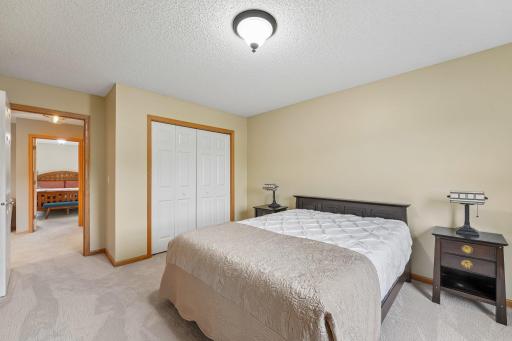 10733 Falling Water Lane, B, Saint Paul, MN 55129