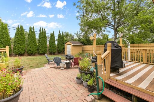 2726 Dellwood Street, Roseville, MN 55113