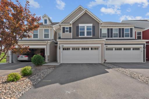 762 Stonegate Road, Chanhassen, MN 55317