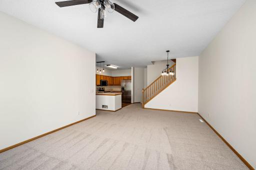 18275 Kerrville Trail, 402, Lakeville, MN 55044