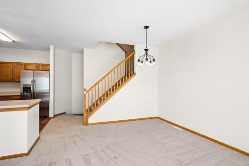 18275 Kerrville Trail, 402, Lakeville, MN 55044