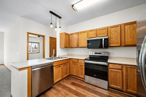 18275 Kerrville Trail, 402, Lakeville, MN 55044