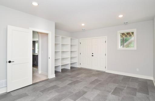 Photo 35