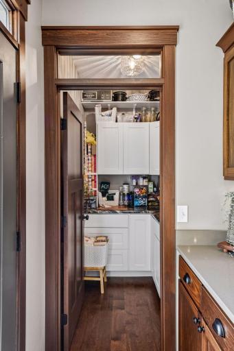 5814 Sunnybrook Circle, Minnetrista, MN 55364