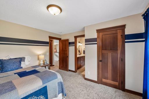 5814 Sunnybrook Circle, Minnetrista, MN 55364