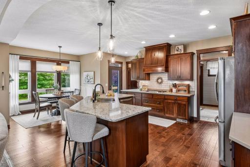 5814 Sunnybrook Circle, Minnetrista, MN 55364