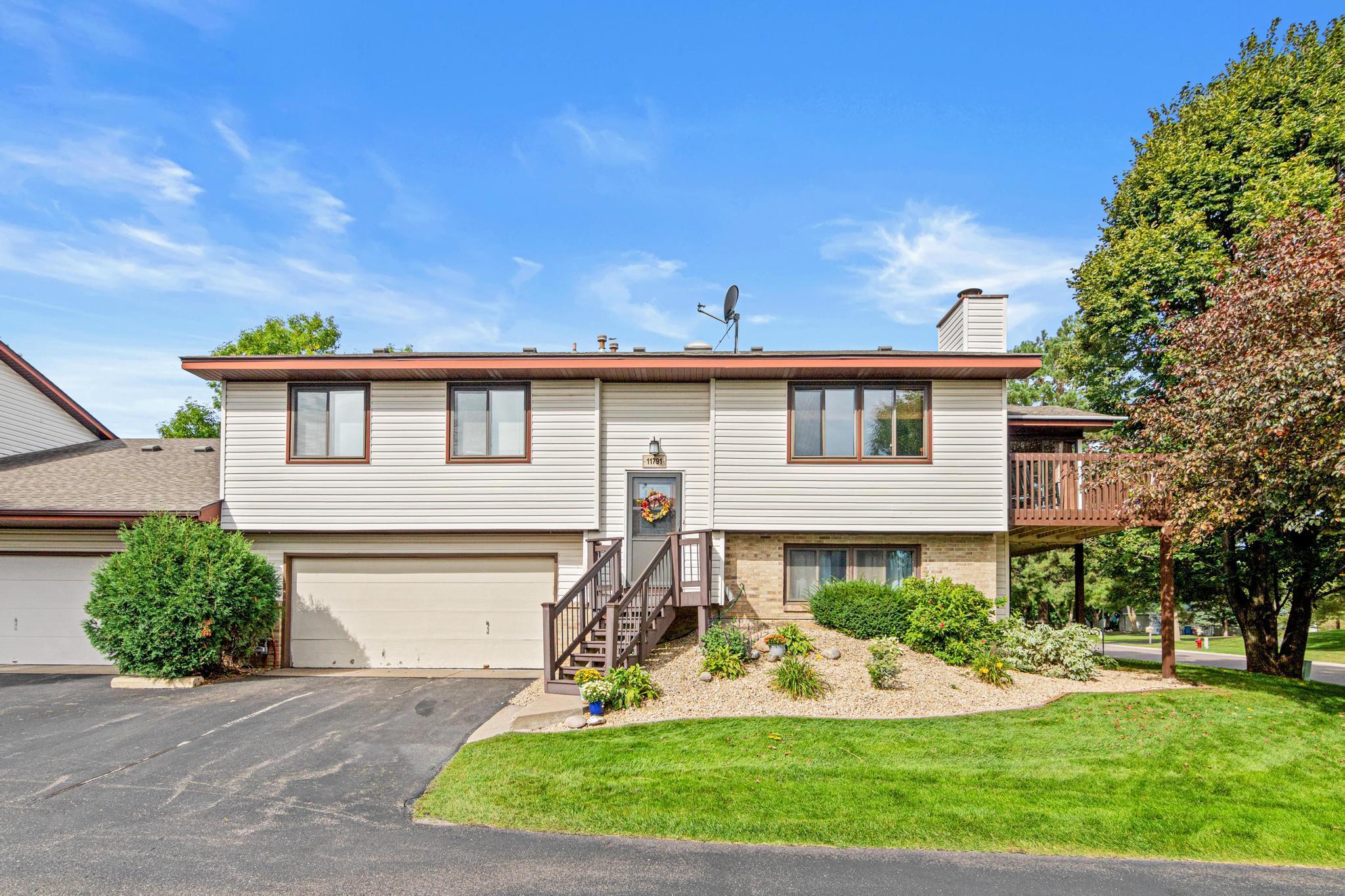 Property photo for 11791 88th Avenue N, Maple Grove, MN 55369