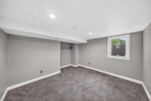 402 Sunset Court NE, Stewartville, MN 55976