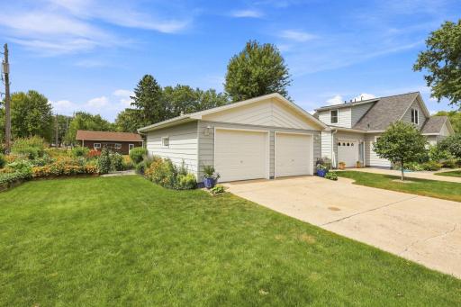 Detached 2 car garage