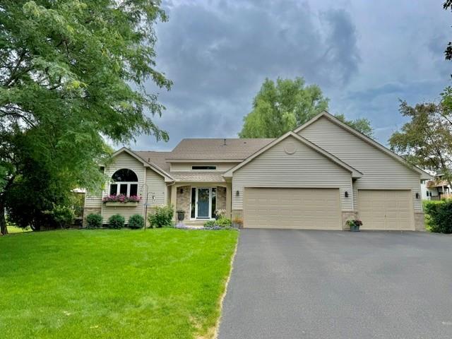**Professional pics will be added on Friday, 9/11** Beautifully maintained 4 bd/4 ba home situated on a spacious .34 acre lot. So much to love here!