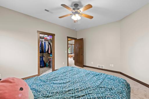 69-web-or-mls-793 157th St-204.jpg
