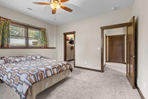 76-web-or-mls-793 157th St-234.jpg