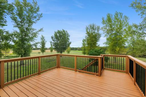 84-web-or-mls-793 157th St-256.jpg