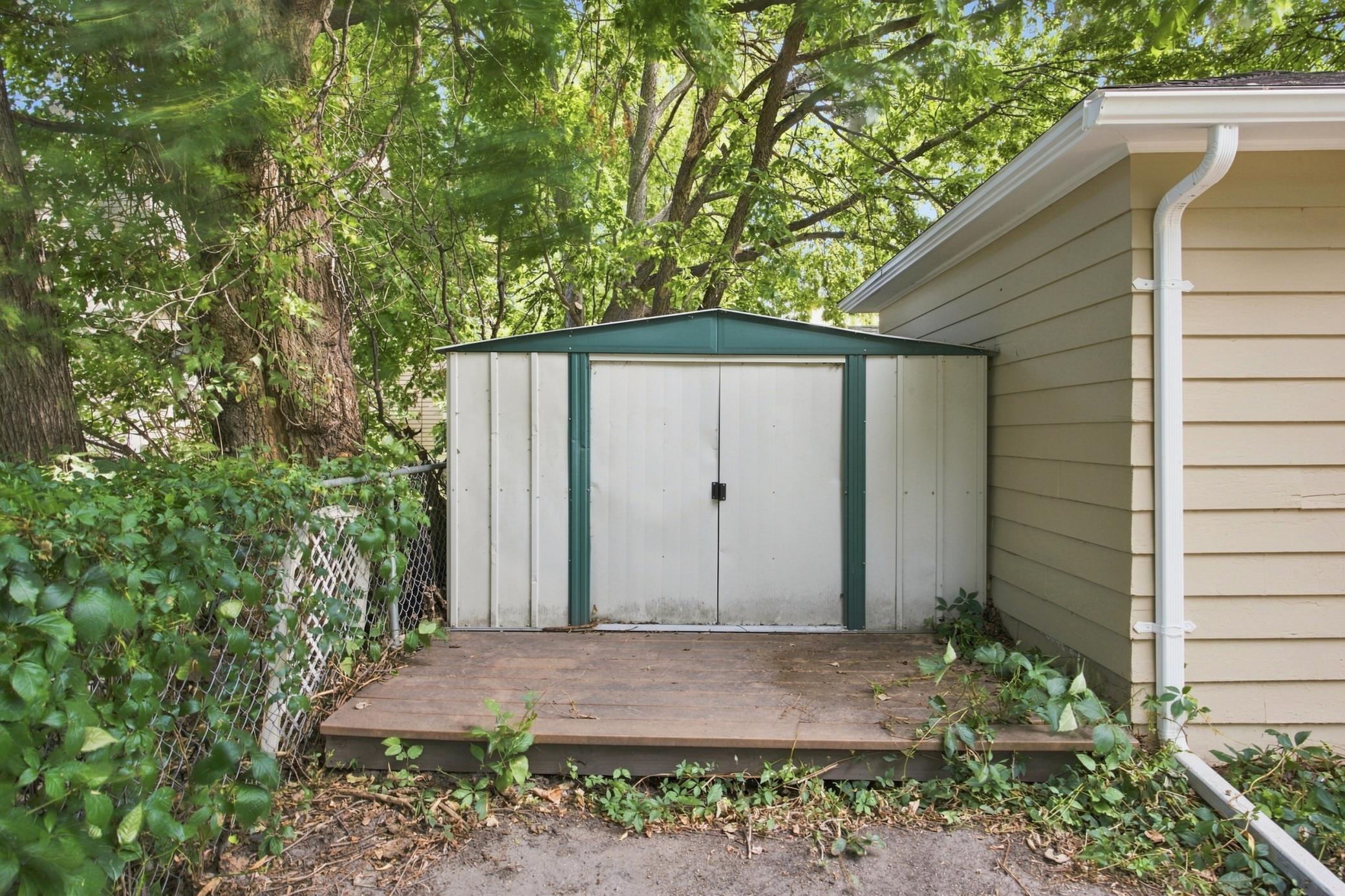 Shed