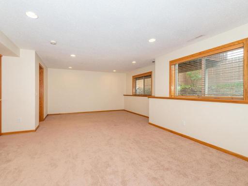 23. LL family room.jpg