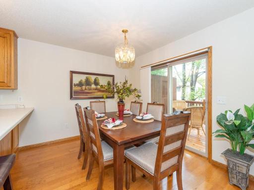 7. Dining room with sliding door to deck.jpg