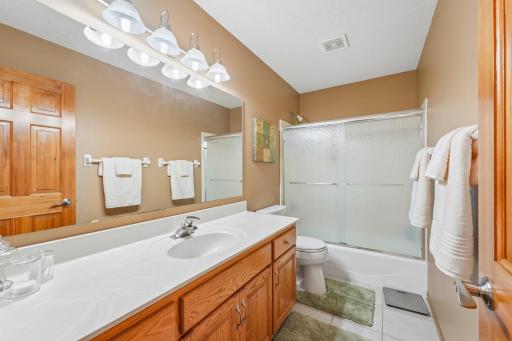 51-web-or-mls-Orchid Ln-S1809-051.jpg
