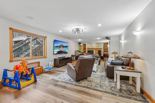 10-web-or-mls-Orchid Ln-S1809-010.jpg